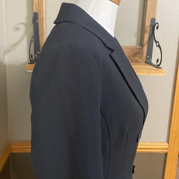 H&M Elegant Black Double-Breasted Blazer - Picture 4 of 10